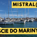 Wejście do mariny Biograd w silnym Mistralu – analiza manewrów